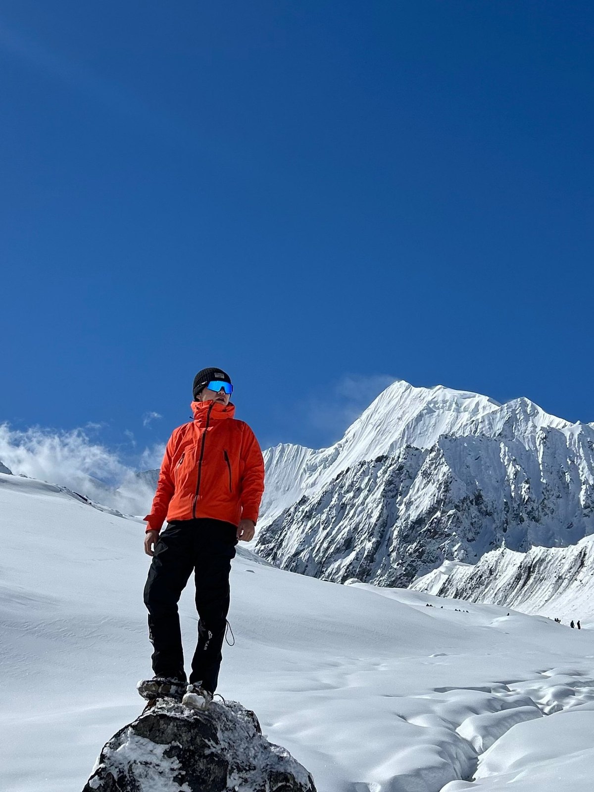 哈巴雪山大本营露营
